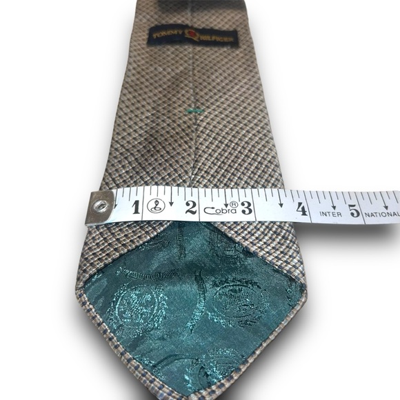 VTG TOMMY HILFIGER Lot Of 2 100% Silk USA Made 58” Ties - Picture 3 of 7